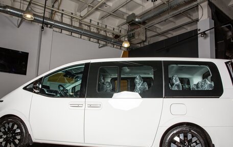 Hyundai Staria, 2025 год, 10 998 000 рублей, 3 фотография