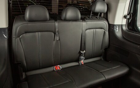 Hyundai Staria, 2025 год, 10 998 000 рублей, 14 фотография