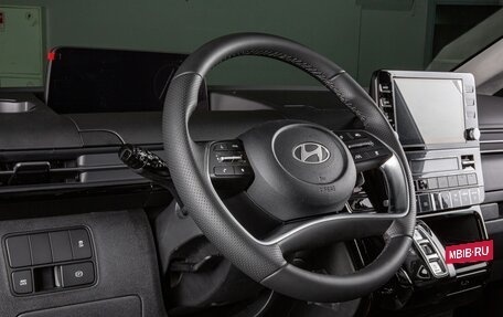 Hyundai Staria, 2025 год, 10 998 000 рублей, 8 фотография