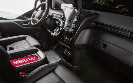 Hyundai Staria, 2025 год, 10 998 000 рублей, 9 фотография