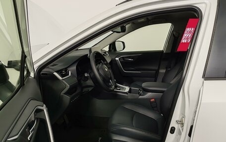 Toyota RAV4, 2025 год, 6 190 000 рублей, 16 фотография