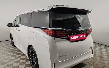Toyota Alphard, 2025 год, 15 900 000 рублей, 8 фотография