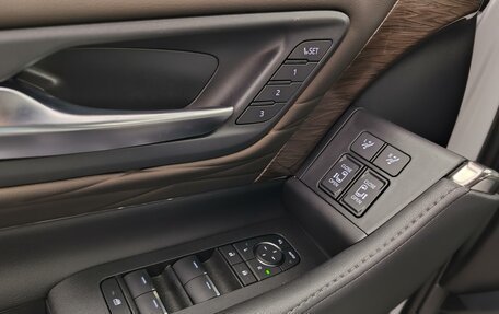 Toyota Alphard, 2025 год, 15 900 000 рублей, 20 фотография