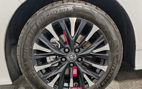 Toyota Alphard, 2025 год, 15 900 000 рублей, 16 фотография