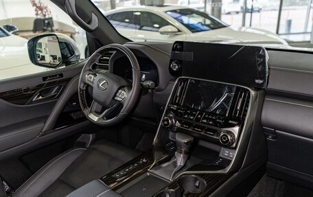 Lexus LX, 2024 год, 21 150 000 рублей, 16 фотография