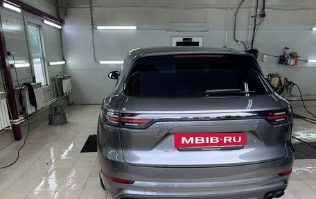 Porsche Cayenne III, 2020 год, 8 900 000 рублей, 6 фотография