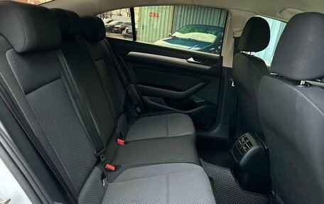 Volkswagen Passat B8 рестайлинг, 2016 год, 1 498 500 рублей, 9 фотография