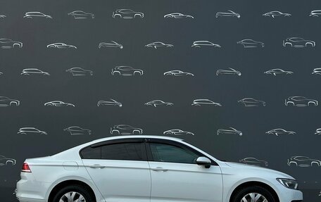 Volkswagen Passat B8 рестайлинг, 2016 год, 1 498 500 рублей, 11 фотография