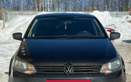 Volkswagen Polo VI (EU Market), 2012 год, 615 000 рублей, 2 фотография