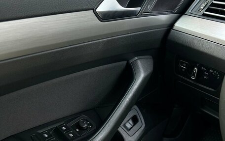 Volkswagen Passat B8 рестайлинг, 2016 год, 1 498 500 рублей, 17 фотография