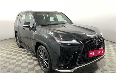 Lexus LX, 2024 год, 21 000 000 рублей, 3 фотография