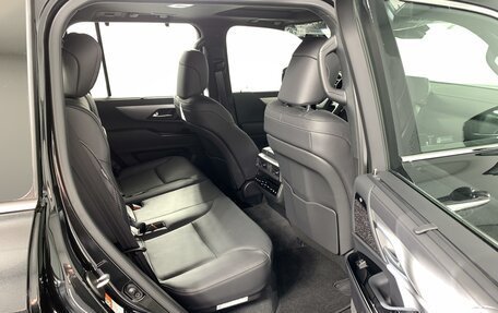 Lexus LX, 2024 год, 21 000 000 рублей, 23 фотография