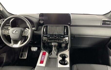 Lexus LX, 2024 год, 21 000 000 рублей, 13 фотография
