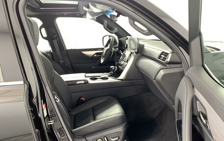 Lexus LX, 2024 год, 21 000 000 рублей, 25 фотография