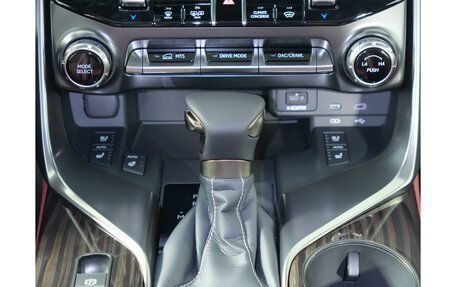 Lexus LX, 2025 год, 21 700 000 рублей, 28 фотография