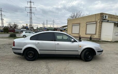 Volkswagen Passat B5+ рестайлинг, 1998 год, 175 000 рублей, 3 фотография