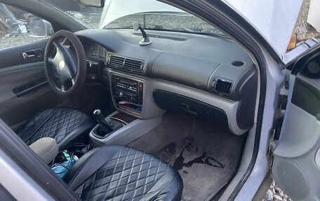 Volkswagen Passat B5+ рестайлинг, 1998 год, 175 000 рублей, 15 фотография