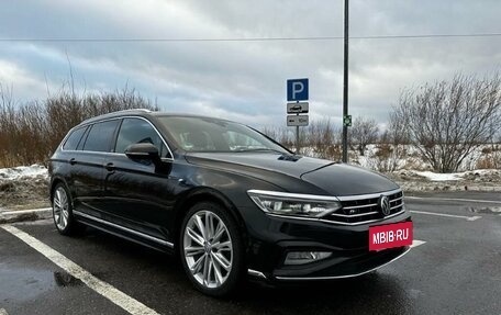 Volkswagen Passat B8 рестайлинг, 2020 год, 2 799 000 рублей, 4 фотография