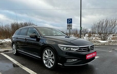 Volkswagen Passat B8 рестайлинг, 2020 год, 2 799 000 рублей, 2 фотография
