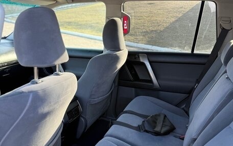 Toyota Land Cruiser Prado 150 рестайлинг 2, 2012 год, 2 300 000 рублей, 5 фотография