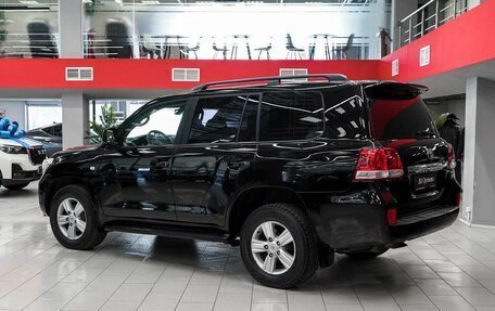 Toyota Land Cruiser 200, 2010 год, 2 600 000 рублей, 2 фотография