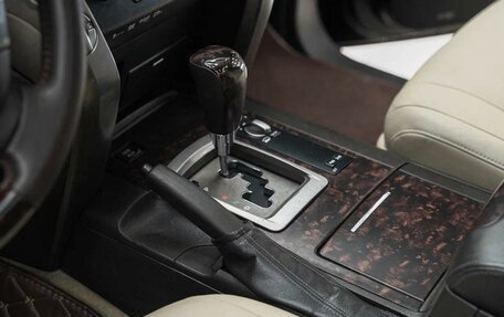 Toyota Land Cruiser 200, 2010 год, 2 600 000 рублей, 9 фотография