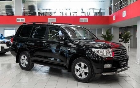 Toyota Land Cruiser 200, 2010 год, 2 600 000 рублей, 3 фотография