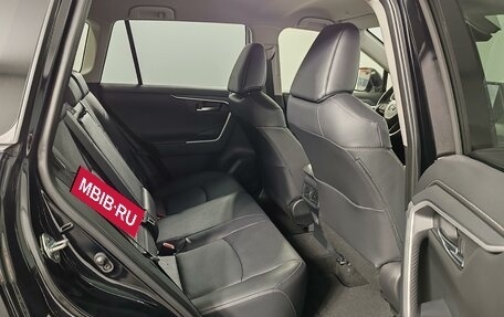 Toyota RAV4, 2025 год, 6 190 000 рублей, 17 фотография