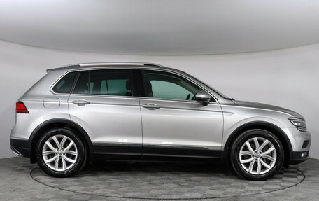 Volkswagen Tiguan II, 2017 год, 2 997 000 рублей, 4 фотография