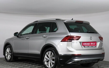 Volkswagen Tiguan II, 2017 год, 2 997 000 рублей, 7 фотография