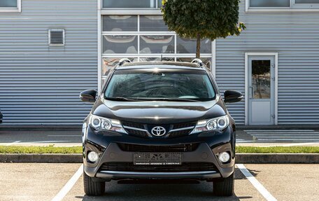 Toyota RAV4, 2015 год, 1 655 000 рублей, 2 фотография