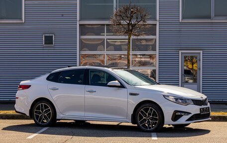 KIA Optima IV, 2018 год, 1 995 000 рублей, 3 фотография