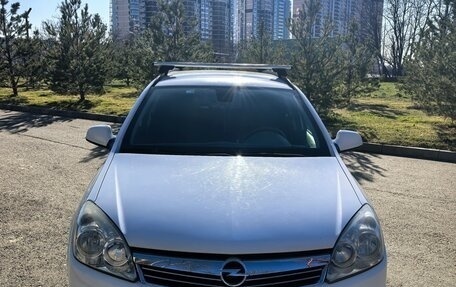 Opel Astra H, 2013 год, 895 000 рублей, 1 фотография