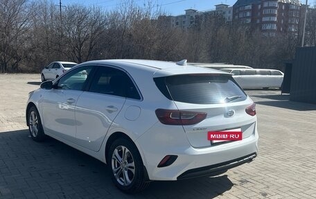 KIA cee'd III, 2018 год, 1 999 000 рублей, 3 фотография