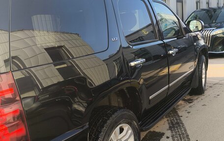 Chevrolet Tahoe III, 2012 год, 3 500 000 рублей, 2 фотография