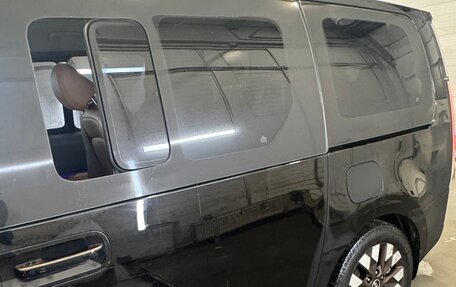 Hyundai Staria, 2022 год, 4 850 000 рублей, 24 фотография