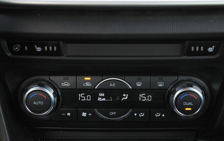 Mazda 3, 2018 год, 1 600 000 рублей, 10 фотография