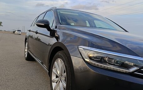 Volkswagen Passat B8 рестайлинг, 2019 год, 2 700 000 рублей, 4 фотография