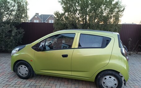 Chevrolet Spark III, 2011 год, 525 000 рублей, 4 фотография