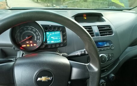 Chevrolet Spark III, 2011 год, 525 000 рублей, 8 фотография