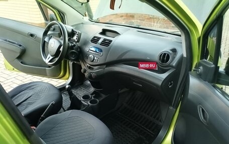 Chevrolet Spark III, 2011 год, 525 000 рублей, 7 фотография
