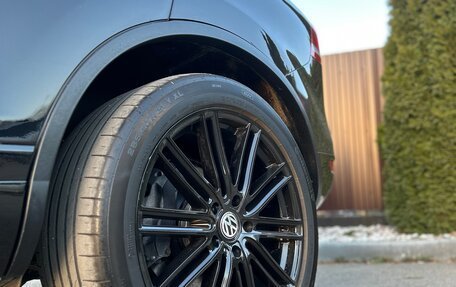 Volkswagen Touareg III, 2011 год, 2 000 000 рублей, 6 фотография