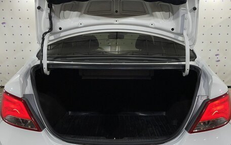 Hyundai Solaris II рестайлинг, 2015 год, 835 000 рублей, 7 фотография