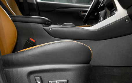 Lexus NX I, 2020 год, 3 800 000 рублей, 16 фотография