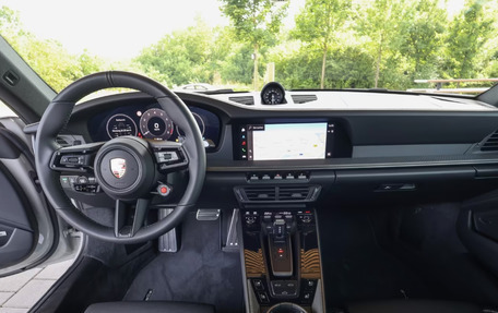 Porsche 911, 2025 год, 26 670 354 рублей, 3 фотография