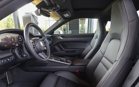 Porsche 911, 2025 год, 26 670 354 рублей, 17 фотография