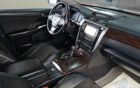 Toyota Camry, 2015 год, 1 799 000 рублей, 7 фотография