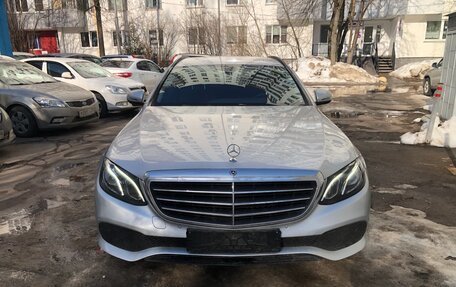 Mercedes-Benz E-Класс, 2018 год, 2 830 000 рублей, 1 фотография