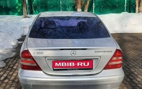 Mercedes-Benz C-Класс, 2006 год, 450 000 рублей, 2 фотография