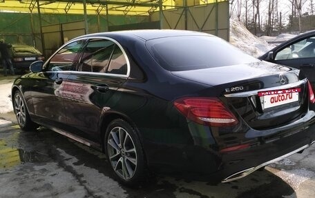 Mercedes-Benz E-Класс, 2018 год, 3 150 000 рублей, 2 фотография